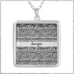 Boho Black and White Tribal Print Silverpläterat Halsband<br><div class="desc">Boho svartvit stamskrift.</div>