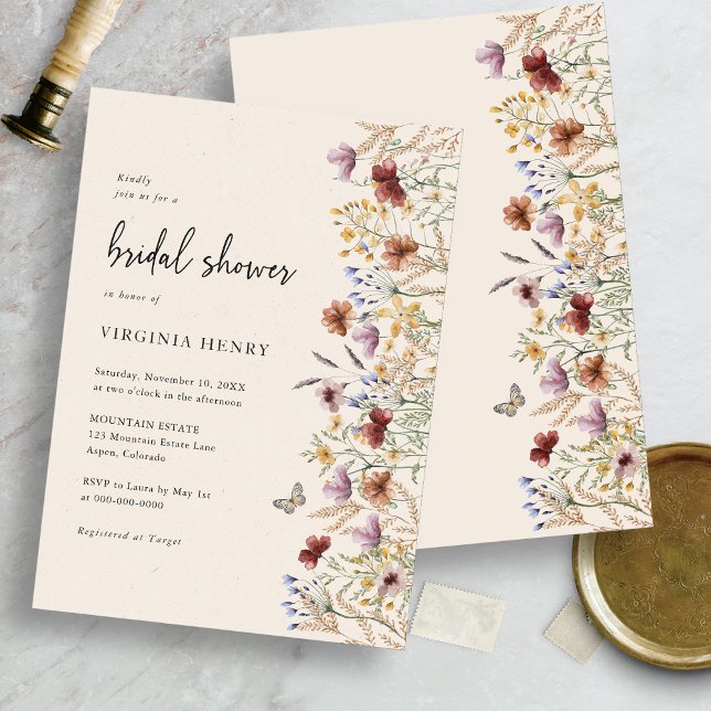 Boho Blommig Bröllopsdusch Inbjudningar (Boho Floral Wildflower Bridal Shower Invitation by Painted Paperie)