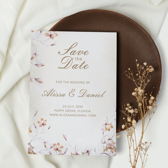 Boho Blommig Förhandsinbjudan Kort (Boho Floral Save the Date Card on white table with dark brown plate and wildflower)