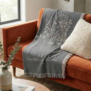 Boho blommig linjekonst ritad monogram svartsal filt