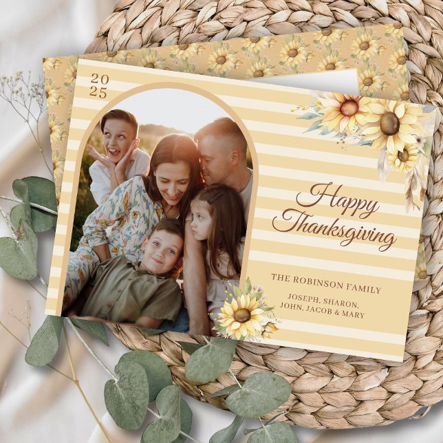 Boho Blommigt Sunblommblommor Arch Happy thanksgiv Julkort (bohemian inspired Happy Thanksgiving card with sunflowers and arch family photo personalized)