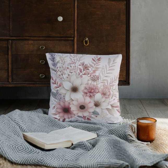 Boho blomster med en rosa rodnad kudde (Skapare uppladdad)