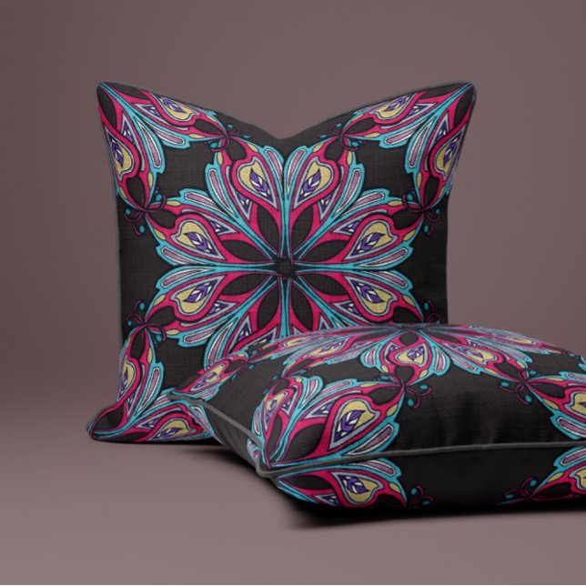 Boho Bloom i espressobrun Kudde (Skapare uppladdad)