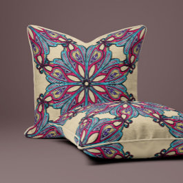 Boho Bloom i mjuk kräm Kudde