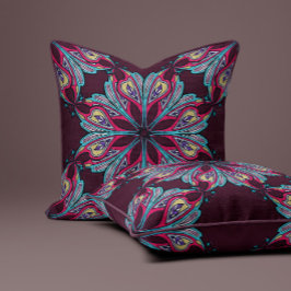 Boho Bloom in Burgundy Kudde