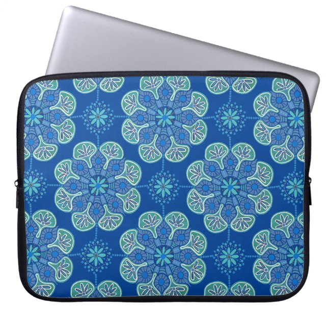 Boho blue medallions Laptop sleeve (Framsidan)