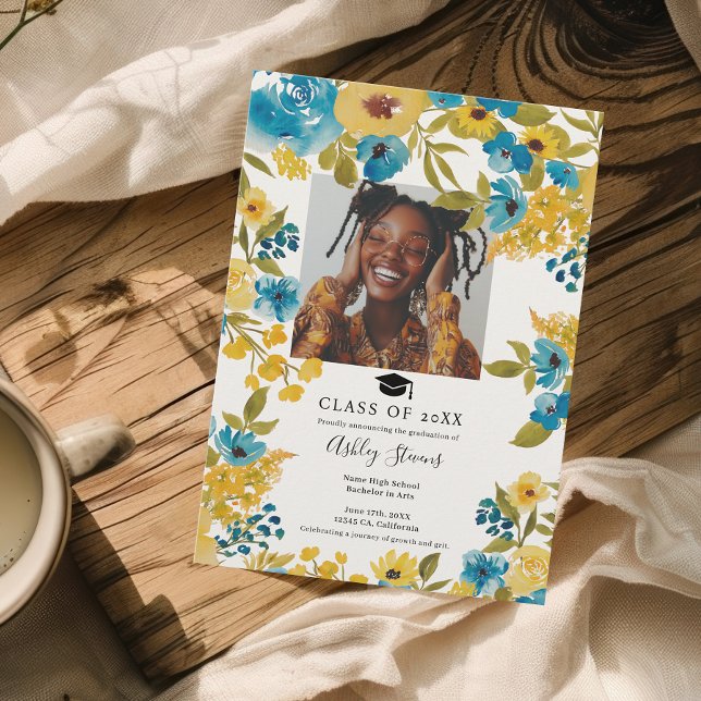 Boho Blue och Gult Blommigt 2 Photo Studenten Meddelande (Boho Blue and Yellow Floral 2 Photo Graduation Announcement)