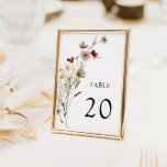 Boho Bröllop Bordsnummer<br><div class="desc">Bordsnumret Boho Bröllop. Det här snyggt & elegant bröllop bord-kortet har fantastiska,  handmålade,  vildblommor med vattenfärg som arrangeras som en underbar bouquet-perfekt för vår,  sommar- eller fallbröllop. Sök efter matchande objekt i samlingen White Boho Wildblomma Bröllop.</div>