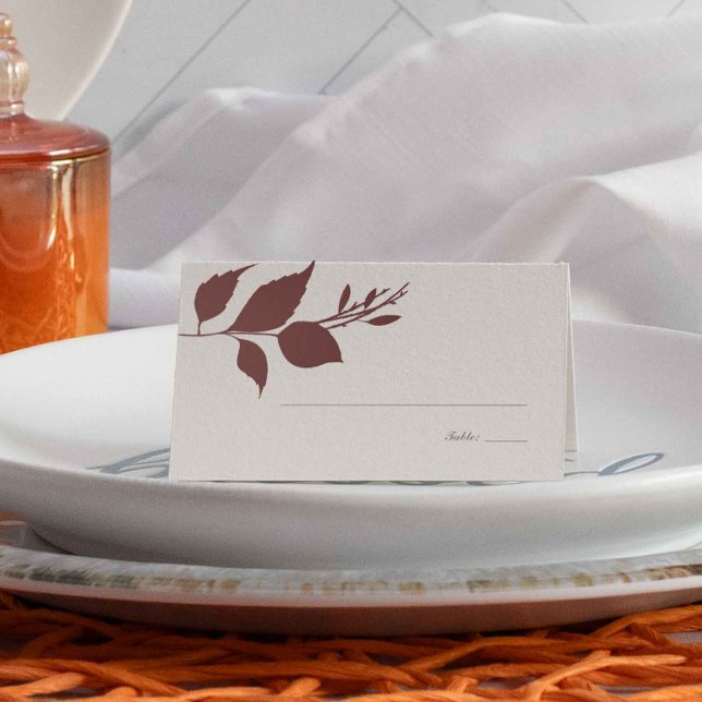 Boho Burgundy Fall Foliage Bröllop-platskort Placeringskort (Place cards for Thanksgiving and autumn weddings unique art and design by Victoria Grigaliunas)
