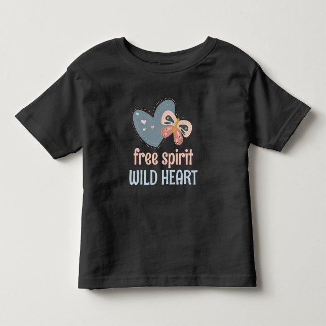 Boho Chic Citat Fri Ande Vild Hjärtat Rosafärgad B T Shirt (Framsida)