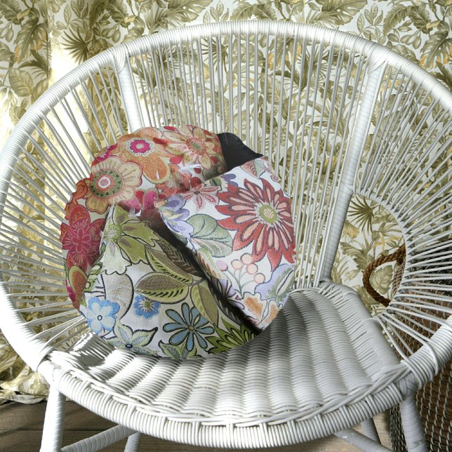 Boho Chic Flerfärgad faux broiedad Pillows Rund Kudde (Skapare uppladdad)
