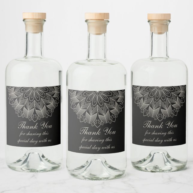 Boho Chic Tack för Mandala Indisk Svart Bröllop Spritflaskor Etikett (Flaskor)