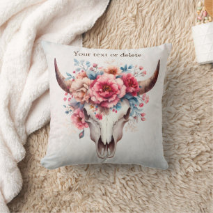 Boho Chic Watercolor Blommigt Cow Skull Kudde