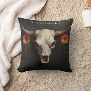 Boho Chic Watercolor Minimalist Blommigt Cow Skull Kudde