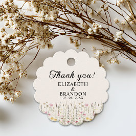 Boho Chic Wedding with Beige Flowers Gåvor Etiketter