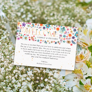 Boho Chic Whimsisk Typografi med Vilda Blommor i G Placeringskort