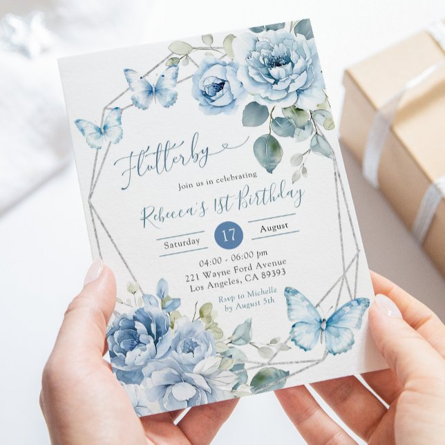 Boho Dusty Blue Blommigt Butterfly Birthday Inbjudningar (Skapare uppladdad)