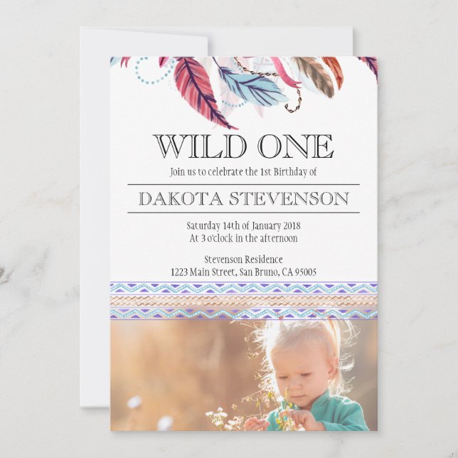 Boho Feathers 1st Birthday Photo Inbjudningar (Framsida)