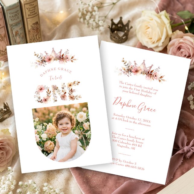 Boho Floral One Word Pink First Birthday  Inbjudningar (Boho Floral One Word Pink First Birthday Invitation with Romantic Watercolor Effect Wildflowers.)