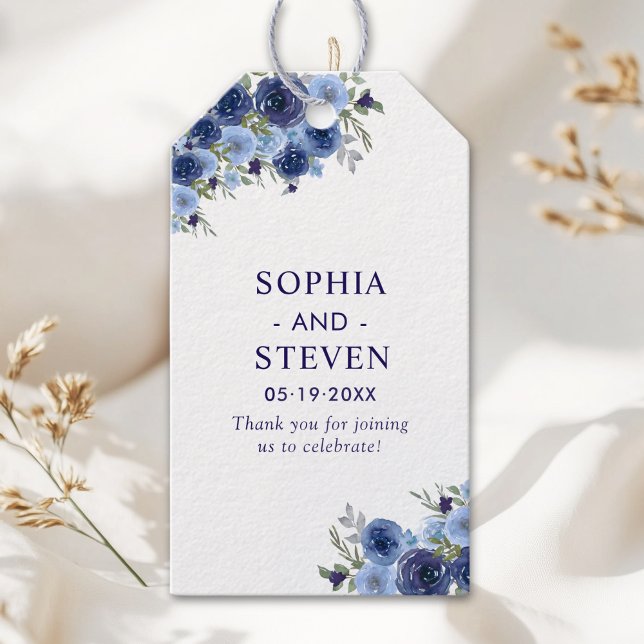 Boho Floral Wedding – Navy Blue Flowers Presentetikett (Skapare uppladdad)