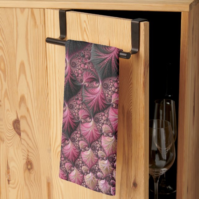 Boho Funky Eklektisk Rosa Svart Abstrakt Fraktal Kökshandduk (Thirds Fold)
