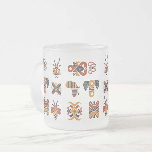 Boho Geometric Pattern Mug, Earthy Tones Cup Frostad Glasmugg (Framsida vänster)