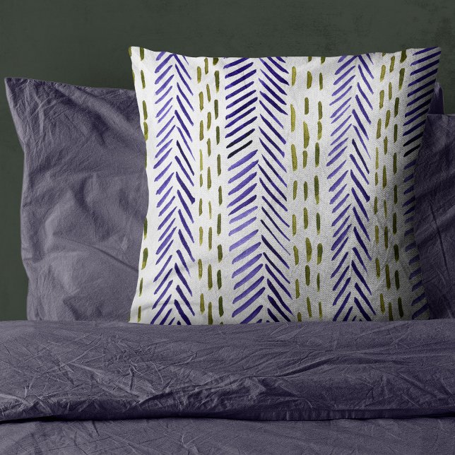 Boho herringbone mönster vid lila och grönt kudde (Skapare uppladdad)
