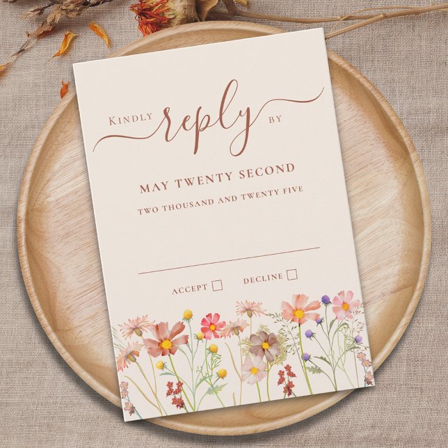 Boho Höst Vilda Blommor Beige Terrakotta Rost Bröl OSA Kort (Boho fall Wildflower meadow beige terracotta rust floral Wedding RSVP Card Elegant script)