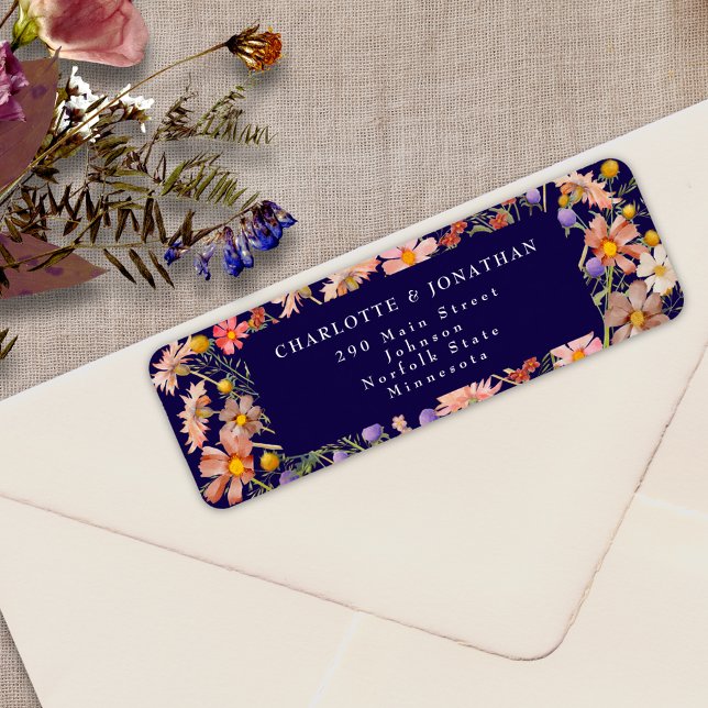 Boho höst vilda blommor blommande marinblå bröllop returadress etikett (Boho fall rustic wildflower floral navy blue and burnt orange wedding return address label sticker)