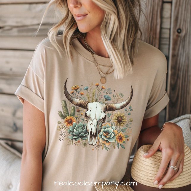 Boho Koj skull västerländsk ökenvibes t-shirt (Skapare uppladdad)