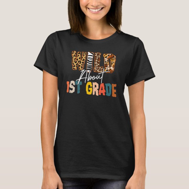 Boho Leopard-Vilden omkring 1:a Klass Studenter ti T Shirt (Framsida)