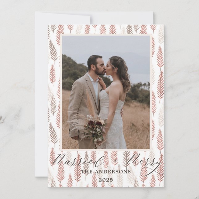 Boho Merry and Married Script Wedding Christmas Tack Kort (Framsida)