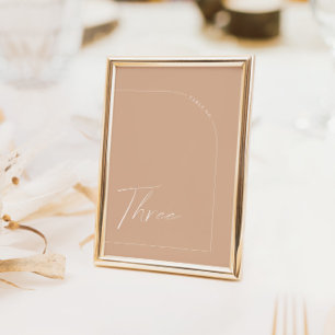 Boho Minimalist Tan Arch Bord Tre-Bordsnumret Inbjudningar