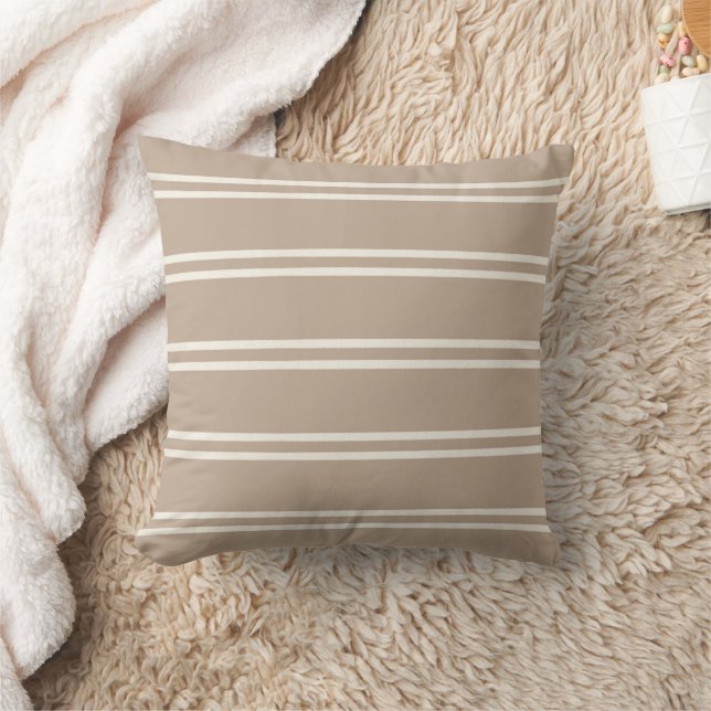 Boho Modern Farmhouse Gender Neutral Stripes Taupe Kudde (Filt)