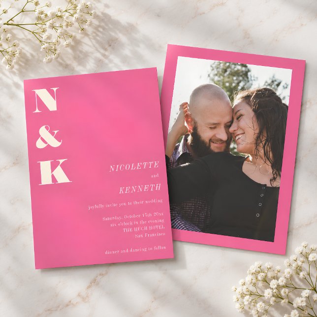 Boho Monogram Initialer Hot Pink Foto Bröllop Inbjudningar (Skapare uppladdad)