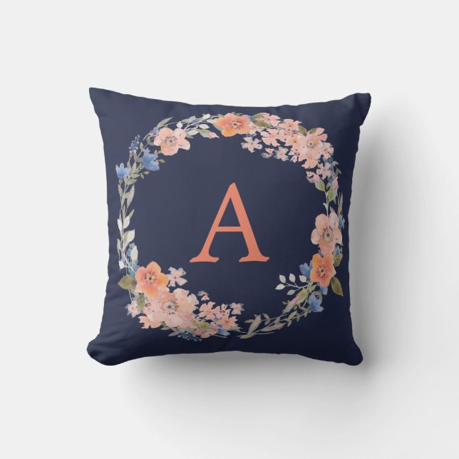 Boho Navy och Peach Monogram Blommigt Wand Pillow Kudde (Framsida)