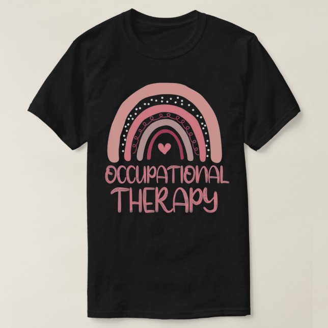 Boho Occupation Therapy, Cute Rosa OT Rainbow T Shirt (Design framsida)