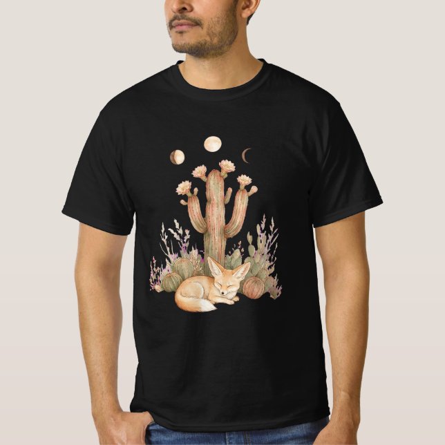 Boho ökenfennek räv som sover under Saguarokaktus T Shirt (Framsida)
