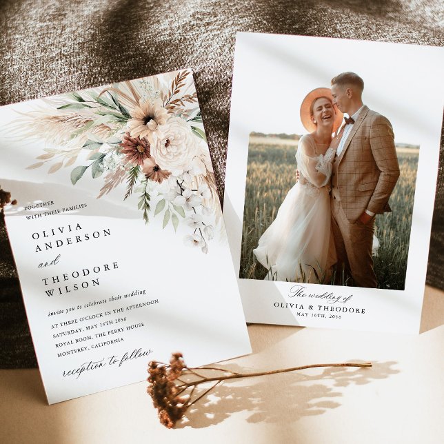 Boho Pampas Gräs Blommig Foto Bak Bröllop Inbjudningar (Boho pampas grass floral photo wedding invitation, beige terracotta sage green wedding stationery)