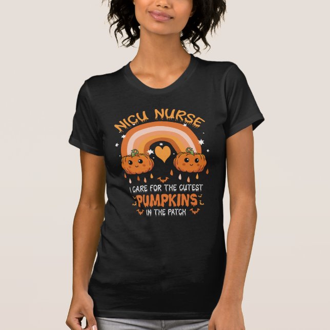 Boho Rainbow NICU Nurse Cutest Pumpkins the Patch T Shirt (Framsida)