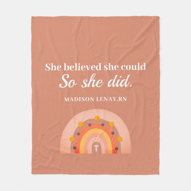 Boho Rainbow Nurse inspirational Hon trodde Namn Fleecefilt (Framsidan)