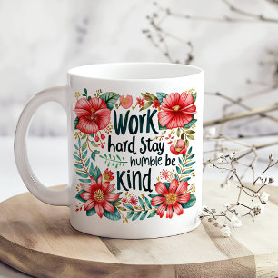 Boho Red-inspiration för Blommigten Work Hard Kaffemugg