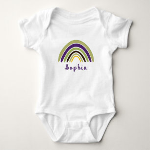 Boho regnbåge med personligt namn i grönt t shirt