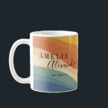 Boho Retro Script-Abstrakten Vågigt Linjer Gult Bl Kaffemugg<br><div class="desc">Sprid kaffet i stil med det här boho retro-kaffet mugg, med abstrakt vågigt linjer i ljus gult och blått, parad med ett roligt-skript. Den vintage-inspirerade designen ger en unik och lekfull beröring, perfekt för att ge din morgonrutin lite personlighet. Oavsett om det gäller hemmet eller kontoret är mugg ett djärvt...</div>