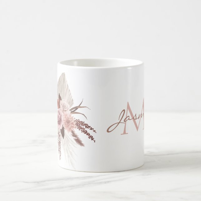 Boho Rosa Pampasgräs Torkade Blommor Monogram Kaffemugg (Center)