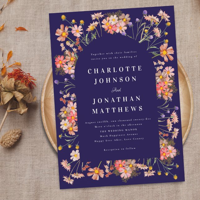 Boho Rustic Wildblommor Navy Blue Bröllop Inbjudningar (rustic floral arch elegant navy blue fall wedding invitation Watercolor wild flowers modern stylish )