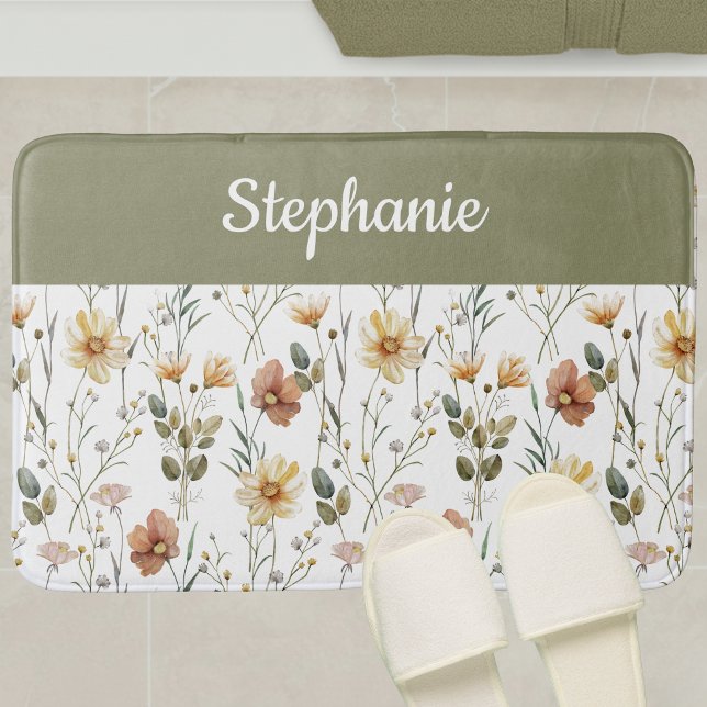 Boho Sage Green Watercolor Wildflower Monogram Badrumsmatta (Skapare uppladdad)