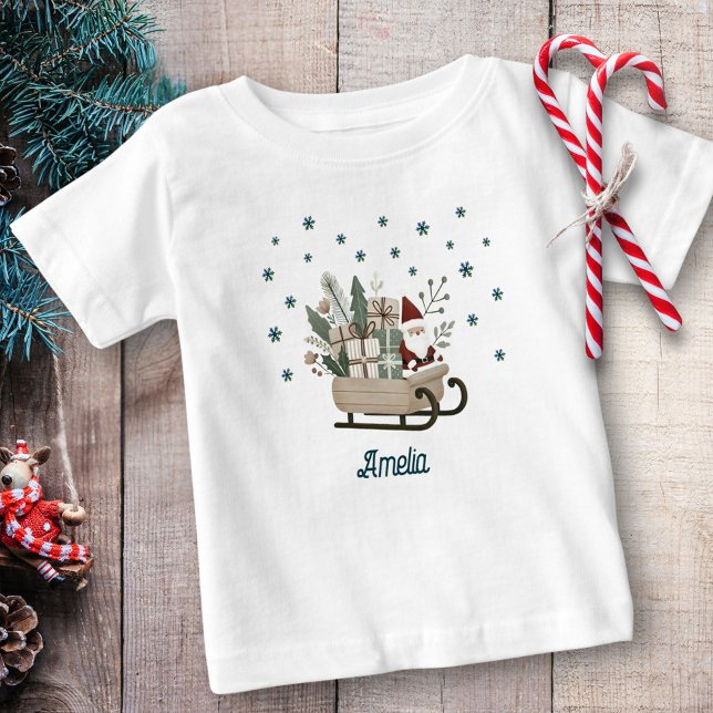 Boho Santa on Sleigh med gåvor Snöflingor Namn T Shirt (Skapare uppladdad)