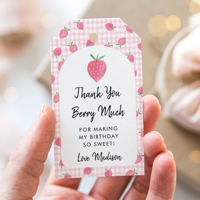 Boho Strawberry Berry Sweet Birthday Presentetikett (Skapare uppladdad)