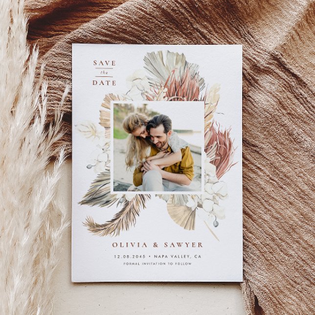 Boho Torry Handflatan Lövs and White Orchids Photo Spara Datumet (Photo save the date featuring a watercolor pampas grass, dried palm, orchids, and anthurium.)